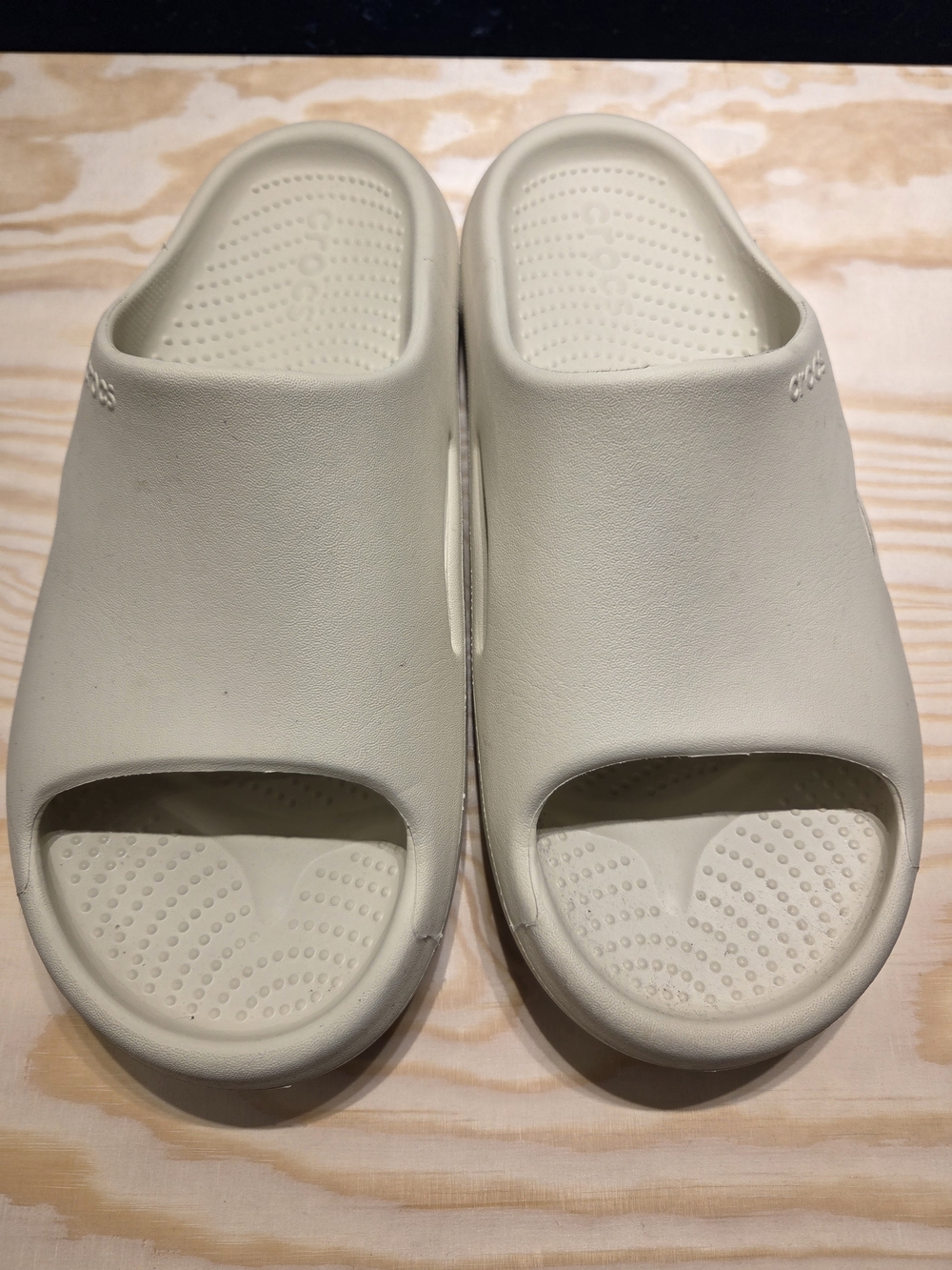 CROCS Mellow Recovery Slide - Bone White (Size 12)